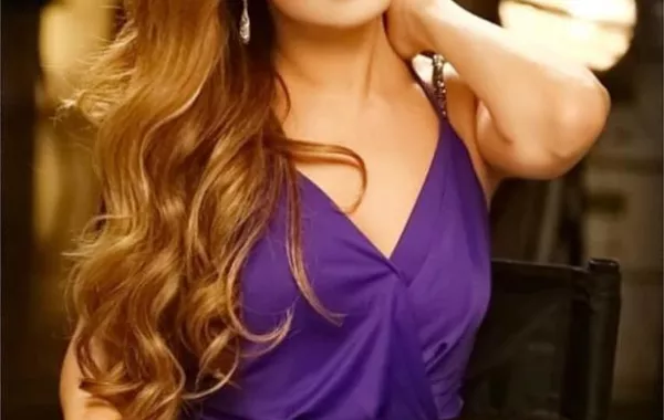 نوال الزغبي تكشف عن اسم ألبومها الجديد: كده باي