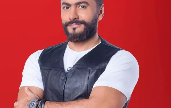 بالتفاصيل: تامر حسني يعتذر من جمهوره ويصالحهم الليلة بـ "ناسيني ليه"