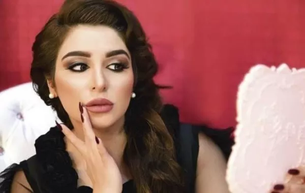الفنانة الخليجية حلا نورة توثّق حادثة تحرش بها في الشارع