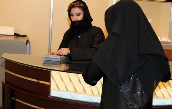 أكثر من مليون موظف خارج القطاع الخاص وارتفاع عدد الأجنبيات