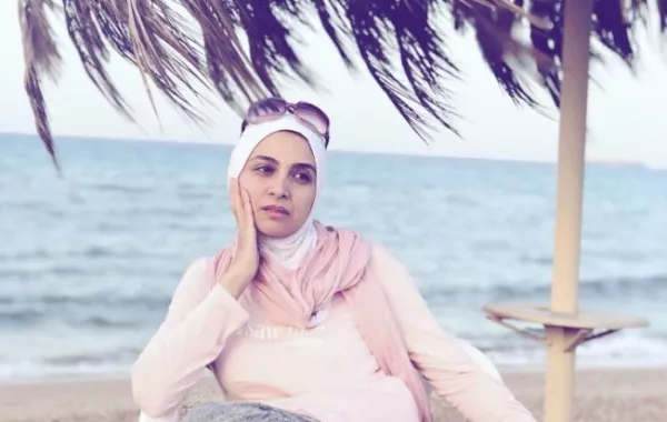 في يوم ميلادها الـ44: حنان ترك تستعيد انستقرام بصورة نادرة من طفولتها وتتابع هؤلاء النجوم
