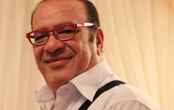 حقيقة وفاة صلاح عبد الله بأزمة قلبية