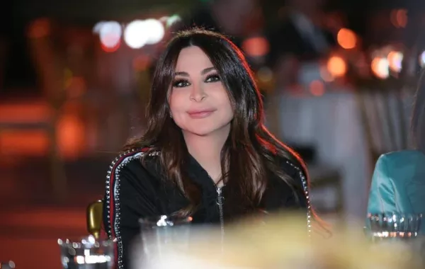 إليسا تعود إلى مزاولة نشاطها الفني وتعلن عن حفلها الاول