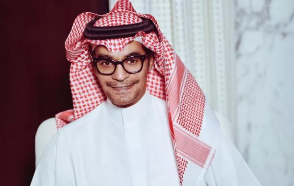 رابح صقر يكمل تألُّقَه في حفل غنائي في الرياض