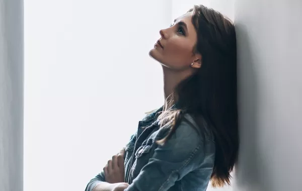 علامات تدل على إصابتك بالقلق في فترة المراهقة