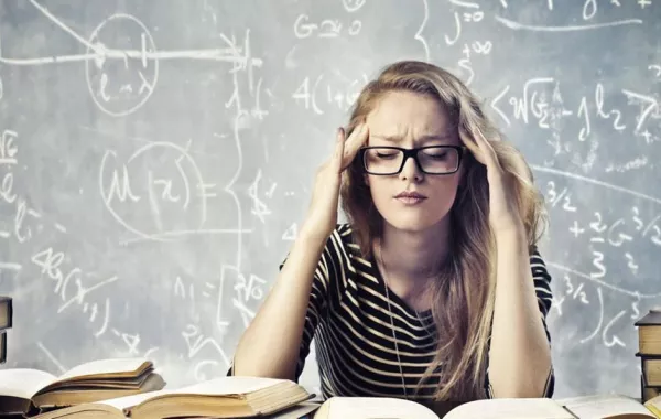 الدكتور الخضيري: الضغوط النفسية تسبب زيادة الوزن.. وهكذا تقاومها!