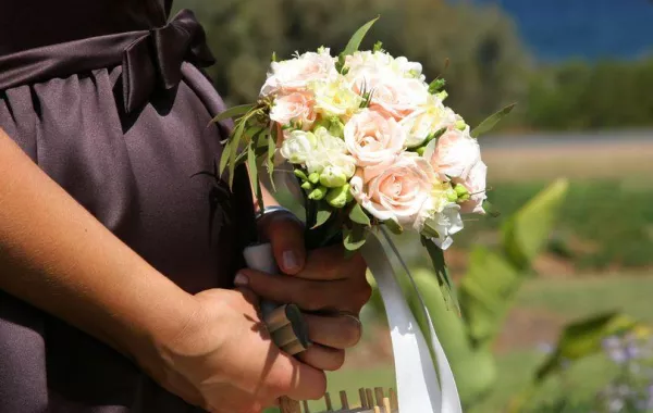 عروس تطلب من صديقتها الإجهاض قبل موعد زفافها