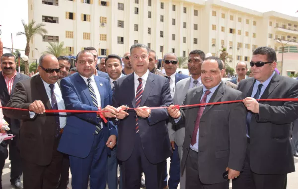 افتتاح معرض منتجات المشروعات الصغيرة في جامعة بني سويف