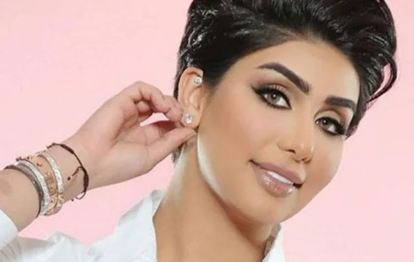 هنادي الكندري تهدي زوجها  محمد الحداد سيارة موديل 2019