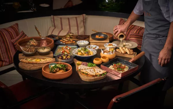 مطعم رؤيا دبي يطلق قائمة إفطار جديدة لرمضان 2019