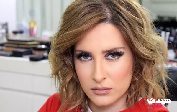 بالصور: كنزة مرسلي والتحضيرات التي سبقت تصوير غلاف "سيدتي" معها