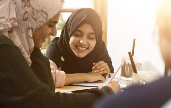 إداريات الجامعات السعودية: نطالب بالمساواة مع قطاع التعليم العام في الإجازات