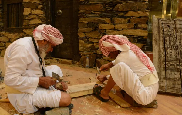 «بارع » يعتمد 4626 شخصاً في السجل الوطني للحرفيين والحرفيات