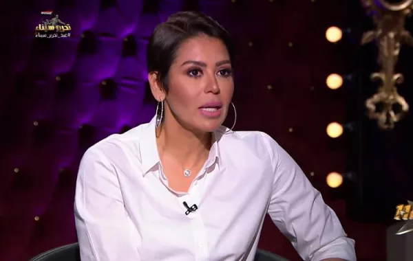 لقاء الخميسي بالفيديو: أخجل من تقديم "مشاهد الإغراء" ولن أتعامل مع علا غانم مرة أخرى