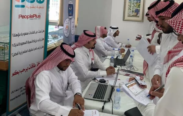 قبول 300 شاب وشابة من عسير للتوظيف في 50 مؤسسة طبية