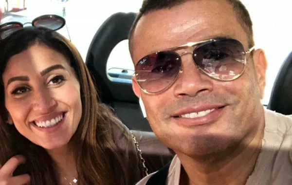 عمرو دياب ودينا الشربيني يطلقان حملة إعلانية بعنوان "جمّع حبايبَك"
