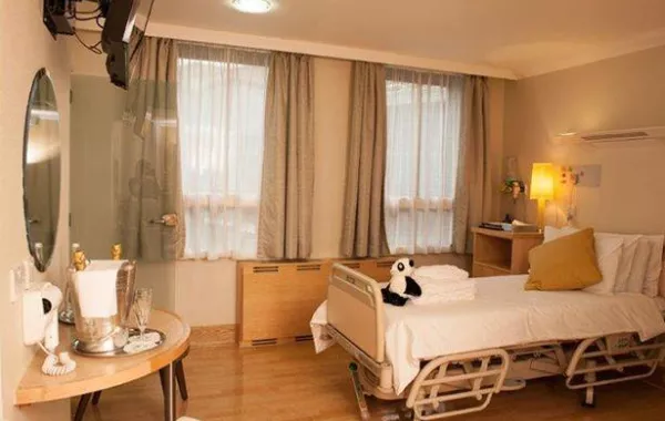 ولادة الطفل الملكي «آرتشي» كلفت والده الأمير هاري ثروة طائلة