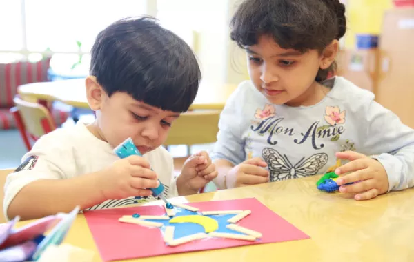 أنشطة تعليمية ودينية وترفيهية للأطفال في برنامج رمضان الإبداعي