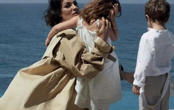فيديو.. نادين نجيم مع ابنها: حياة الأم صعبة