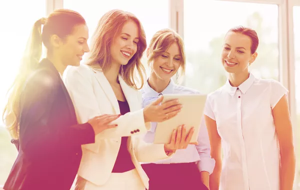 في الحياة الاجتماعية... كيف يكون لك «حضور»