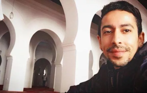 فيصل عزيزي ينفي الإساءة لأسرة التعليم في فيلمه