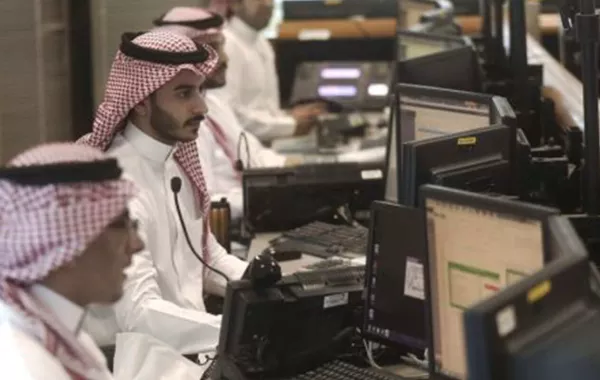 الخدمة المدنية: تعويض الموظف المكلف في أيام العيد اليوم بيومين