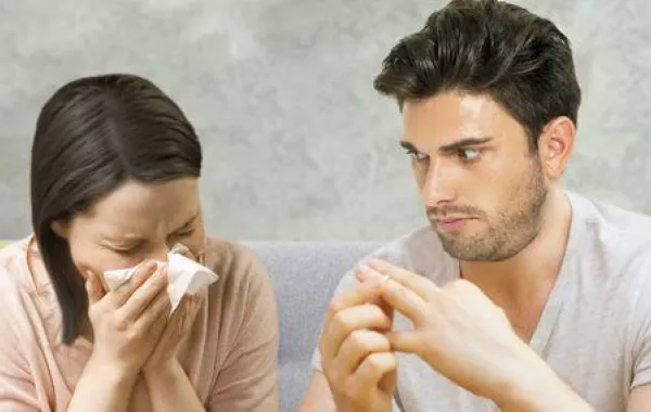 بكت يوم زفاف خطيبها الأول فطلقها زوجها في شهر العسل