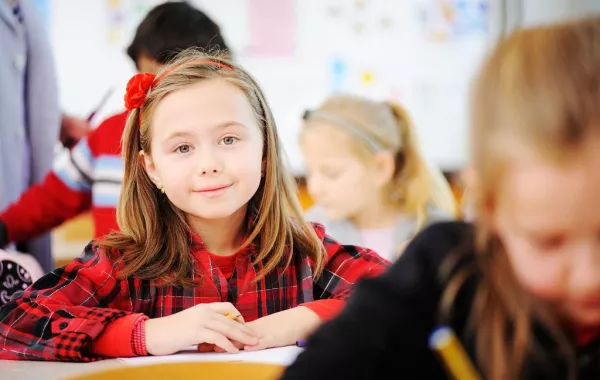 وظيفة جديدة قادمة إليك.. تعليم الأطفال وهم نيام مقابل 140 دولارًا في الساعة!