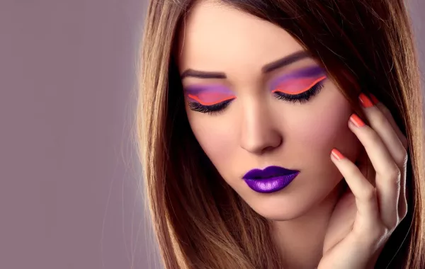 أبرز ألوان المكياج لصيف 2019