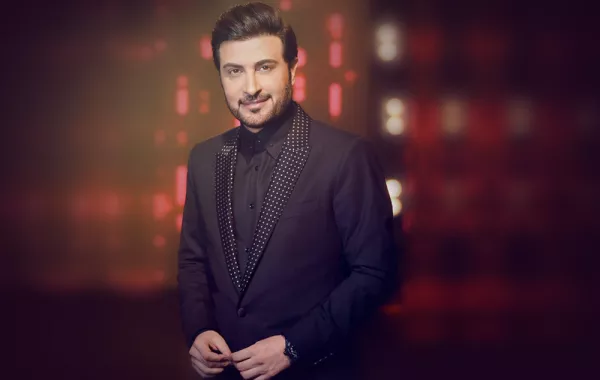 من ماجد المهندس استوحي إطلالة زوجِك