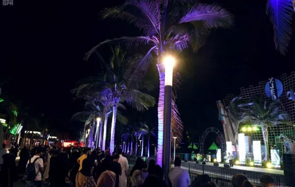 موسم جدة يستقطب الزوار بأكثر من 150 فعالية