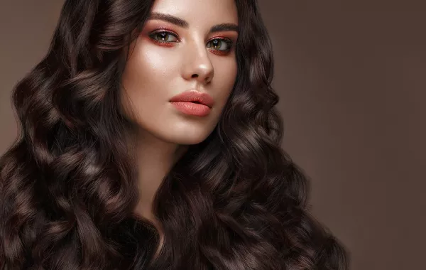 زيوت تساعدكِ على نمو الشعر بسرعة