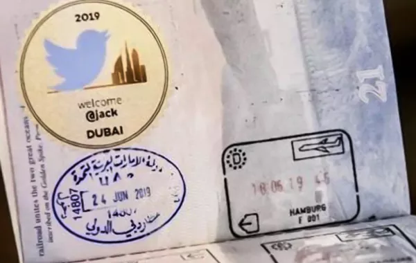 دبي تستقبل مؤسس تويتر بختم استثنائي 