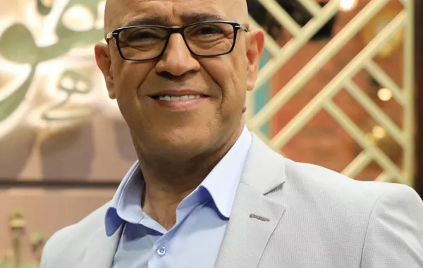 بالفيديو أشرف عبد الباقي يقدم مواهب جريما في المعادي لأول مرة إلى الجمهور السعودي