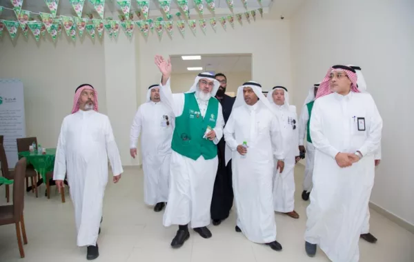 هدية الحاج في طليعة مستقبلي حجاج بيت الله الحرام بمركز الترحيب