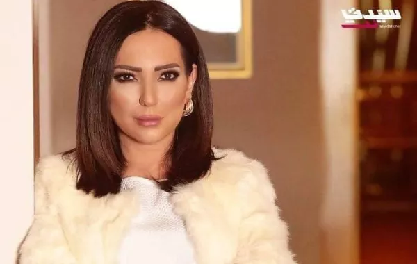 هل هناك جزء ثالث من مسلسل " دنيا " ؟  أمل عرفة توضح