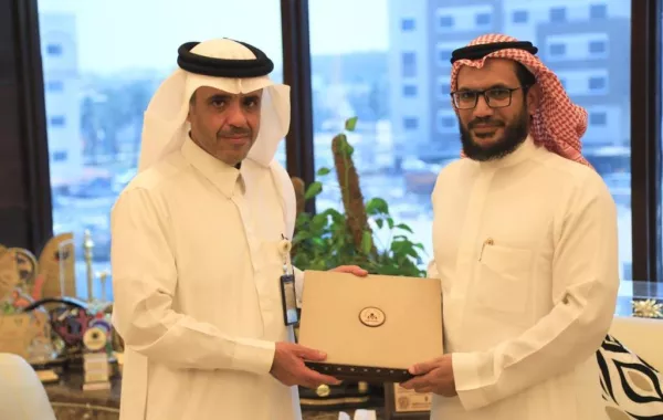 مدير فرع وزارة العمل والتنمية الاجتماعية بمنطقة مكة يلتقي مدير أجيال