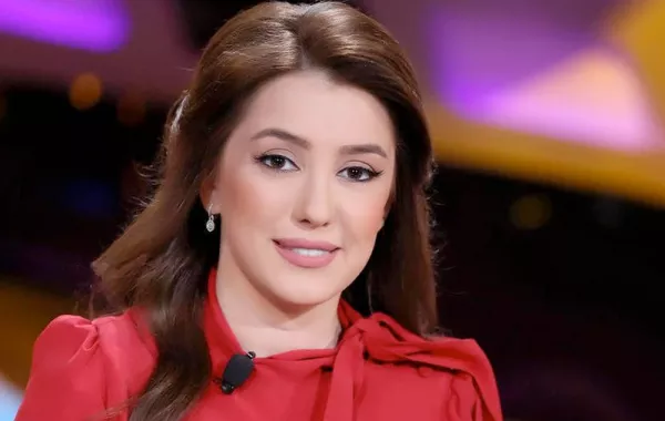 توضيح عاجل من كندة علوش على أزمة الخادمات.. ومن يهتم بابنتها