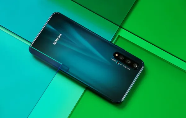 HONOR 20 PRO: جمال استثنائي مُدعّم بأقوى مواصفات الهواتف الذكية في السوق