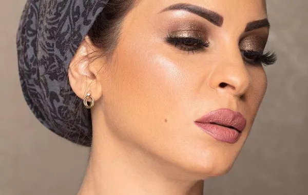 والدة حلا الترك تحسم أمرها وتتخلى عن الحجاب