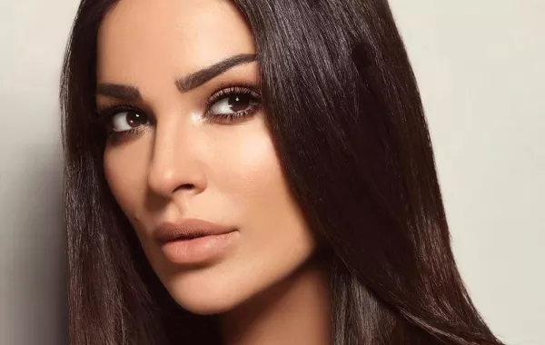تسريحات شعر طبيعية نادين نجيم 