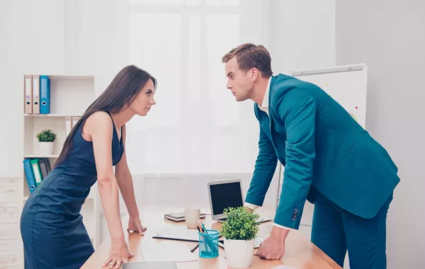 7 طرق لتكسري القمع الذهني للرجل