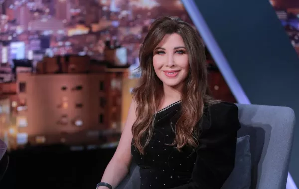 بالفيديو: نانسي عجرم تطلب مساعدة جمهورها عبر "سيدتي"
