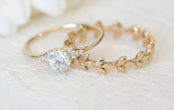 دبل خطوبة على الموضة لعروس 2019