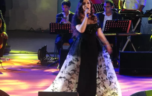 لطيفة التونسية من مهرجان طبرقة:الله يسامحكم