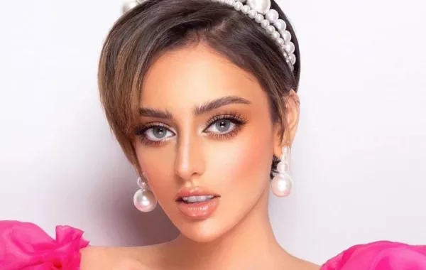 مكياج العيد على طريقة الموديل زبيدة بنكيران