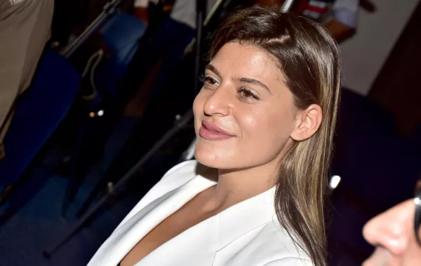 المغنية أمال صابر لـ "سيدتي نت":علاقتي العاطفية مع اللاعب رونالدو كانت عابرة