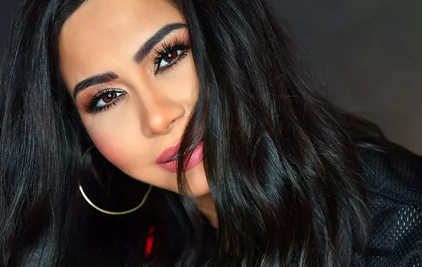 شيرين عبد الوهاب تعتذر من أحمد السعدني بعد وفاة طليقته