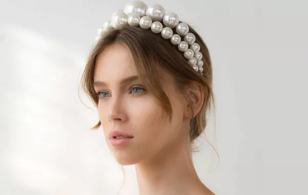 إكسسوارات شعر آخر موضة من اللؤلؤ العاجي