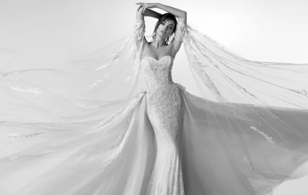 فساتين زفاف ضيقة وناعمة للعروس الرشيقة